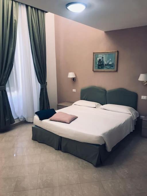 43 Appartamento Ampio E Comodo Nel Centro Di Roma Exteriér fotografie